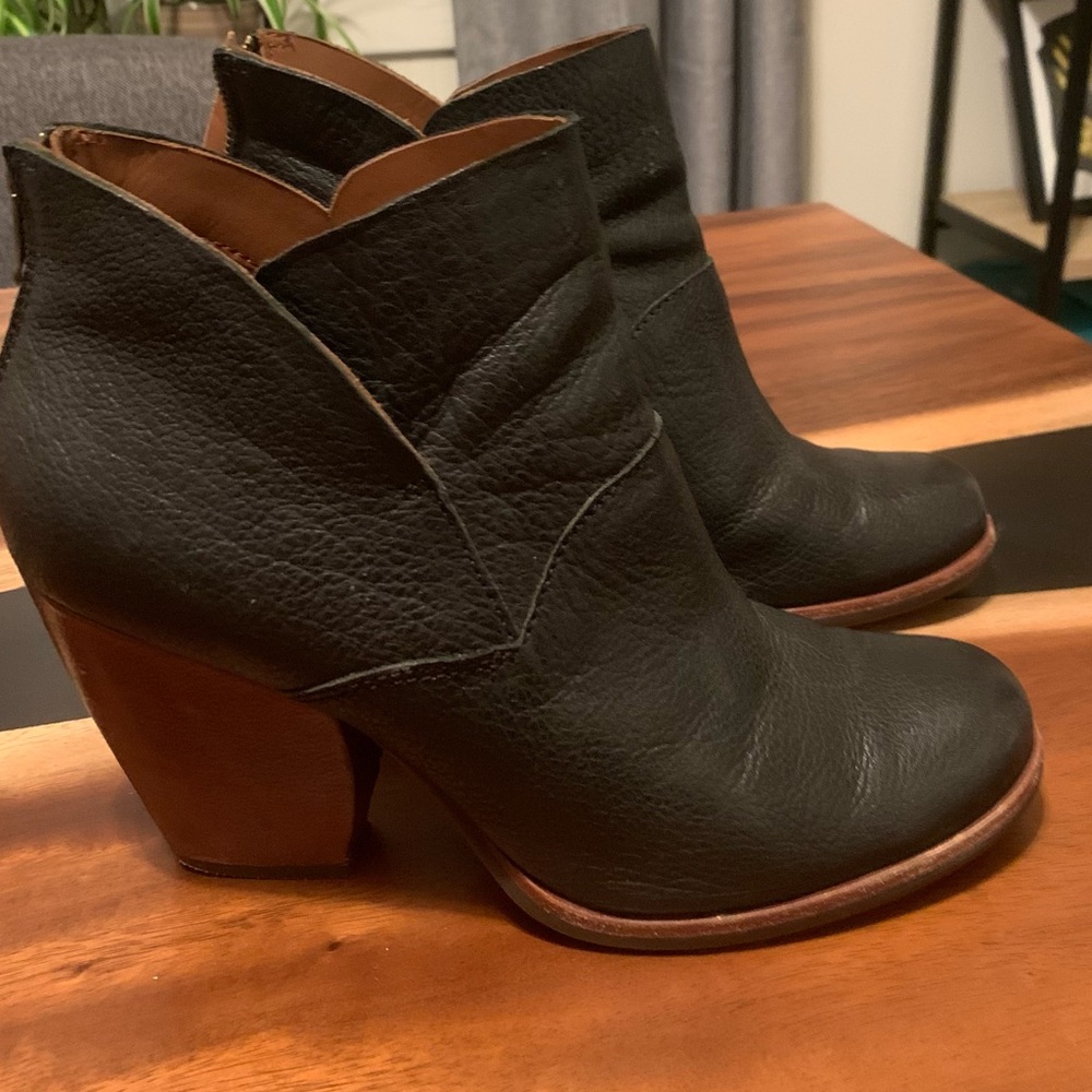 Kork-ease black heeled boots - size 10